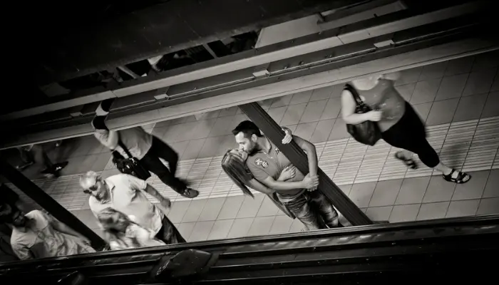 videoskopisi_gamou_baptiseis_stin_athina